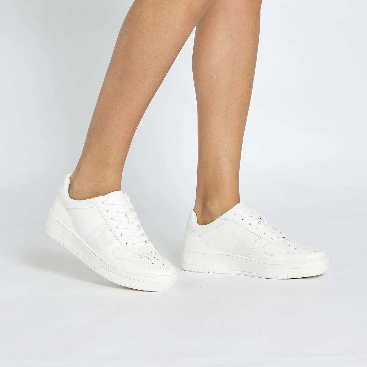 Frantic Sneaker in White Smooth