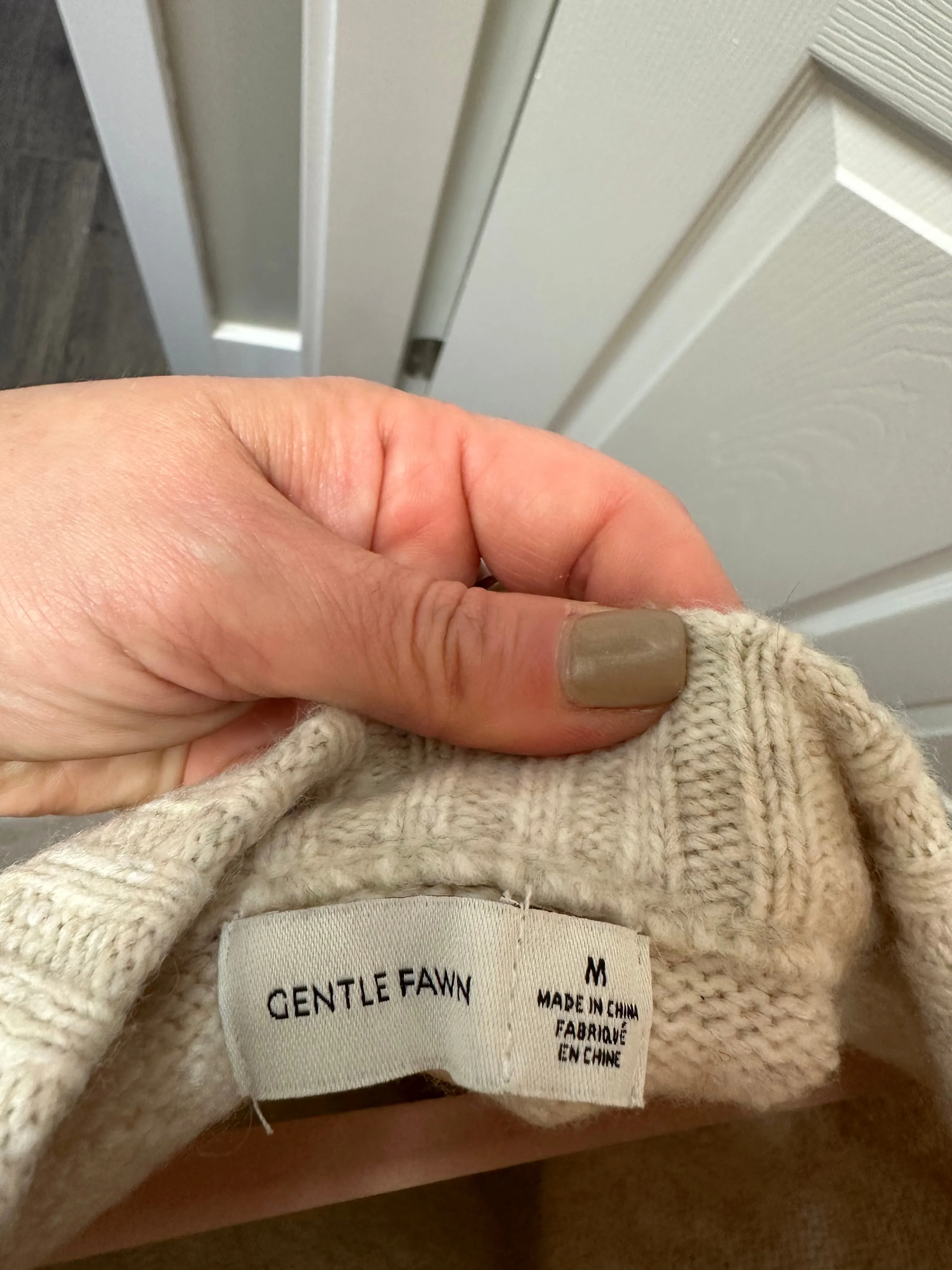 Gentle Fawn Sweater Sz M