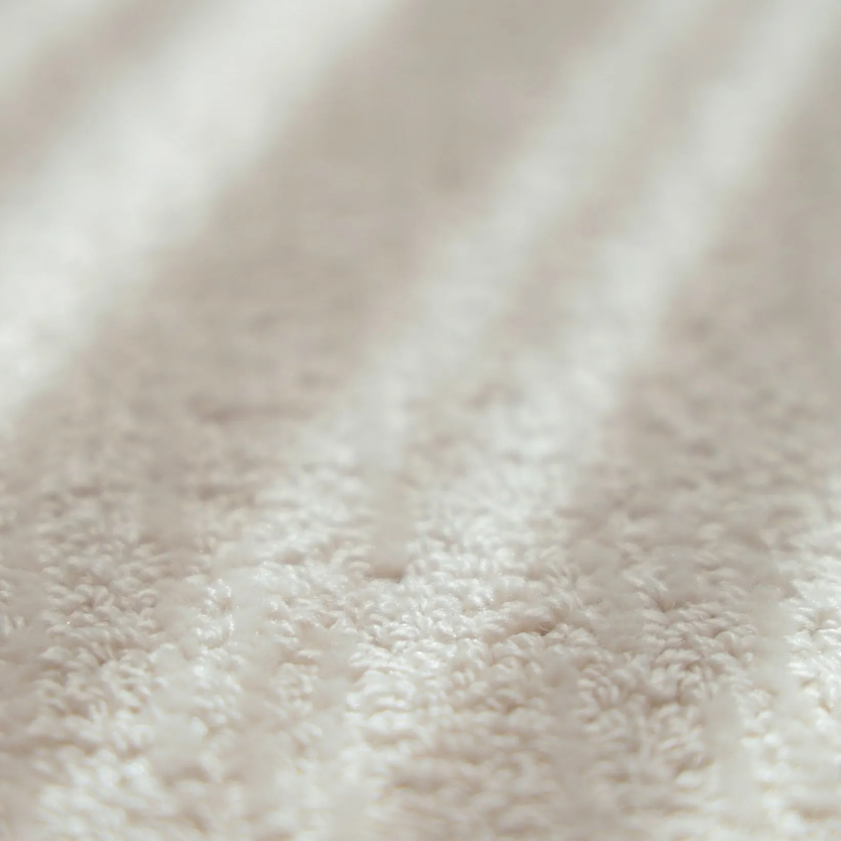 Waterproof and Stain-resistant Carpet